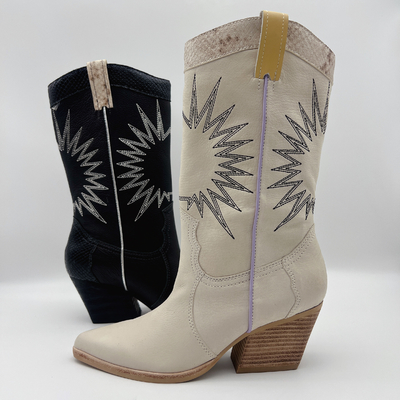 soft lychee grain leather Womens Dress Boots with sun embroidery pattern，Square abs chunky heel with TPR outsole