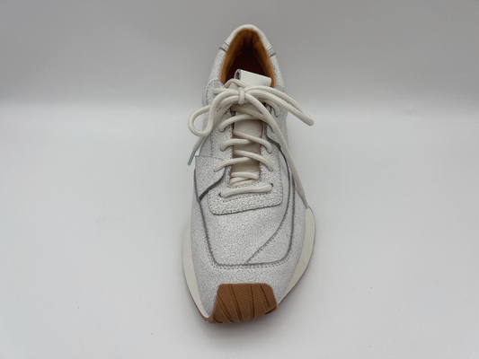 Silver Athletic Sports Shoes Breathable Cool Womens Basketball Shoes