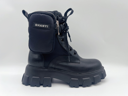 Cow Leather Womens High Top Hiking Shoes Non Slip Wear Resistant