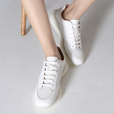 Fashion Athletic Sports Shoes Black / White Womens Lightweight Breathable Tennis Shoes