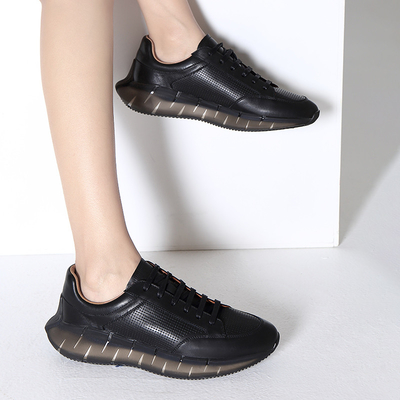 Fashion Athletic Sports Shoes Black / White Womens Lightweight Breathable Tennis Shoes