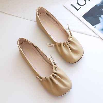 Solid Color Soft Ballet Flat Shoes , Women's White Square Toe Crinkled Rubber Flat Shoes