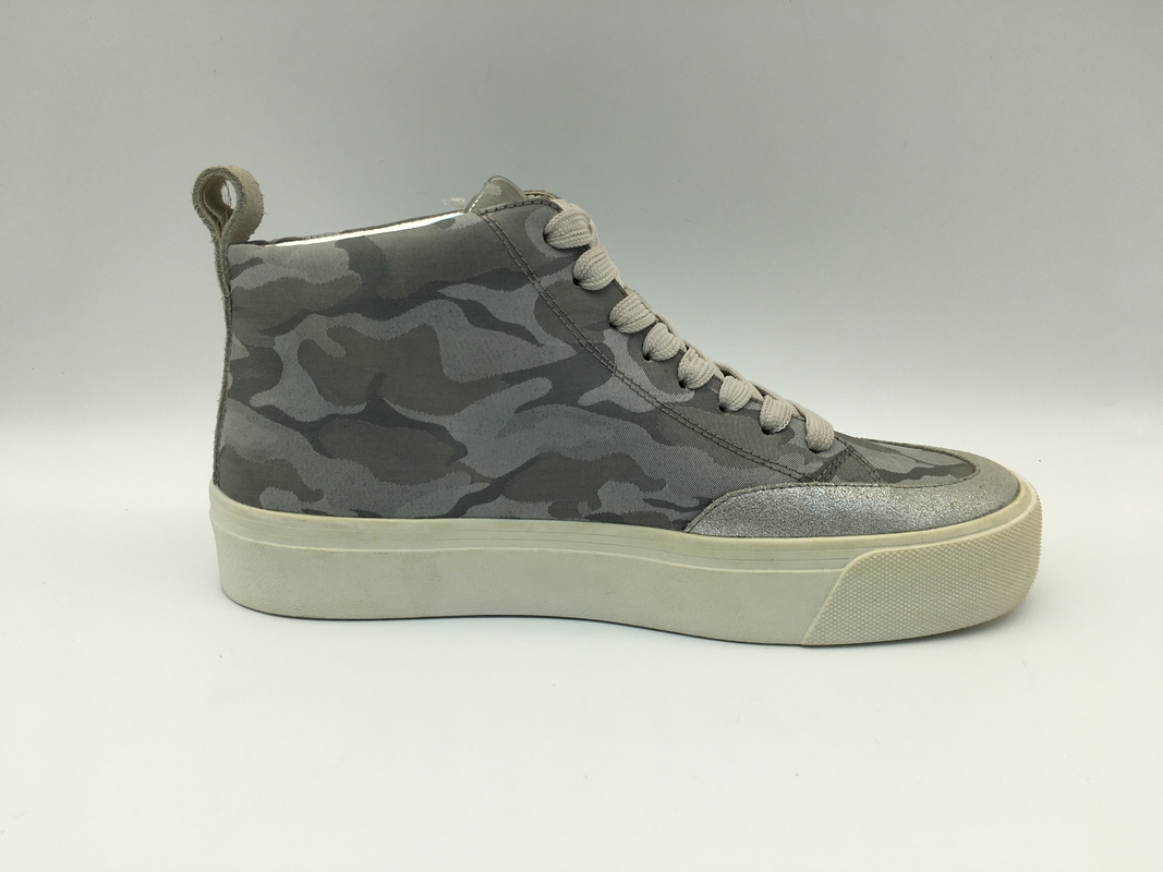 Ladies Lt Grey High Top Sport Shoes Comfortable Non Slip Basketball Shoes