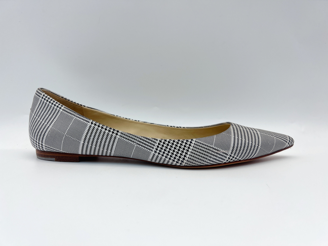 Womens Black And White Grid Textile Fabric Flat Shoes Soft Stylish And Comfortable